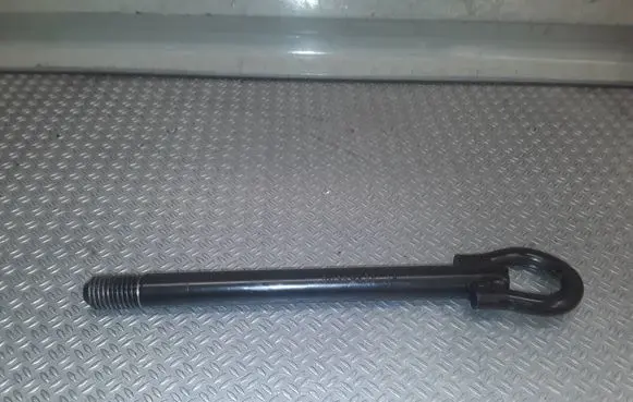 Renault Clio III Towing hook eye 