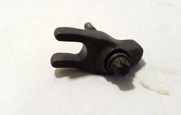 KIA Sportage Fuel Injector clamp holder