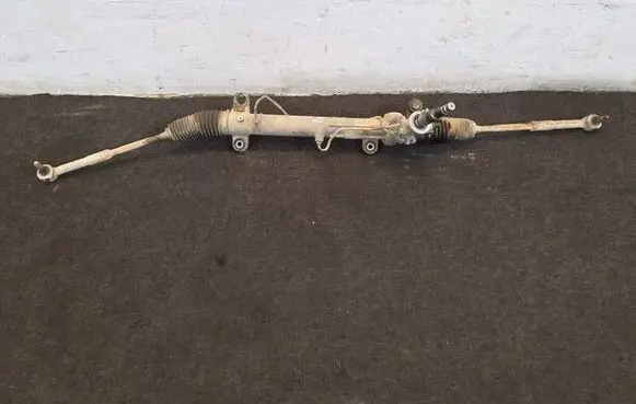 Toyota Avensis T250 Steering rack 