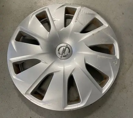 Opel Astra K R15 wheel hub/cap/trim 13409777 GMT3151