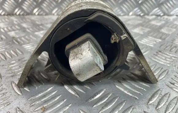 Jaguar XE Gearbox mount GX736A026CC