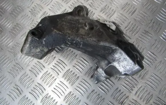 Audi A3 S3 8L Engine mounting bracket 0381199207h