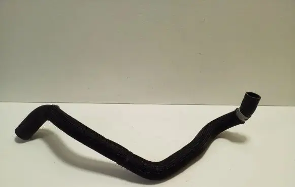 Nissan Qashqai J12 Engine coolant pipe/hose 215306UB5A