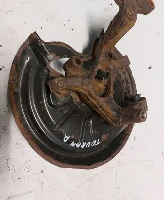 Volkswagen Touran I Rear wheel hub