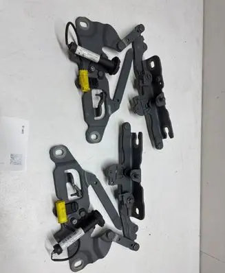 BMW 6 F12 F13 Engine bonnet/hood hinges 7249887 7249888