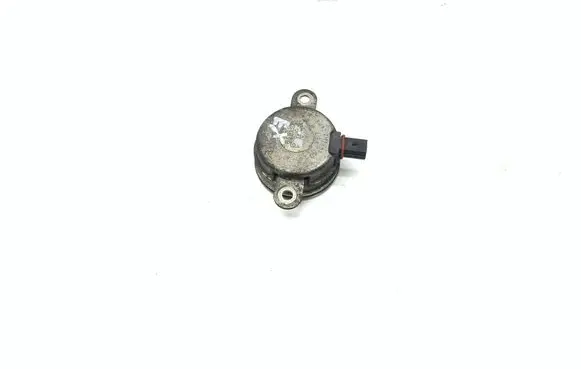 Jaguar XJ X351 Camshaft vanos timing valve 8W936M280AD
