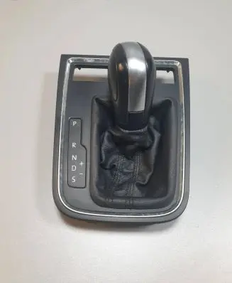 Volkswagen Tiguan Allspace Gear lever shifter trim leather/knob 5C7713203E