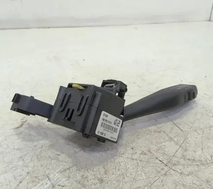 Skoda Octavia Mk2 (1Z) Indicator stalk 1K0953513G