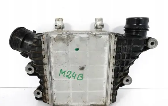 Land Rover Discovery 5 Intercooler radiator GJ329L440AB
