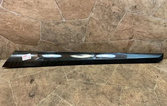 Mercedes-Benz E C207 W207 Front door card panel trim A2077202422