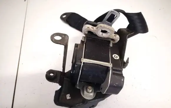Alfa Romeo 156 Middle seatbelt (rear) c481