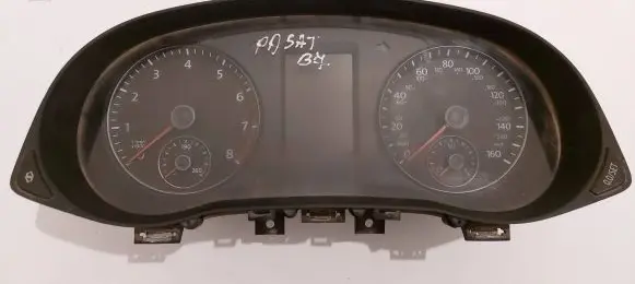 Volkswagen PASSAT B7 USA Speedometer (instrument cluster) 561920960B 03032012 1241312091