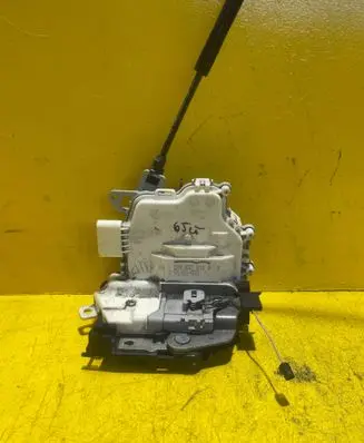 Seat Leon (1P) Front door lock 1P2837015B