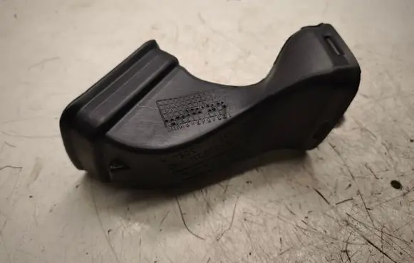 Renault Trafic III (X82) Air intake duct part 1258252X