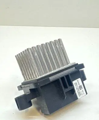 Alfa Romeo Giulia Heater blower motor/fan resistor MR0176005990 294110830093