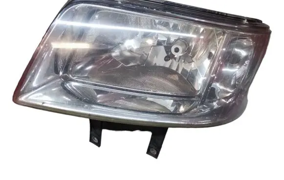 Volkswagen Transporter - Caravelle T5 Headlight/headlamp 7H1941015J 0336261307 200309031016