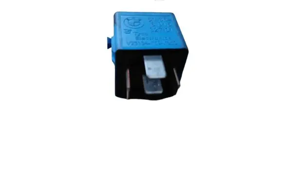 BMW 5 E60 E61 Other relay 61366915327