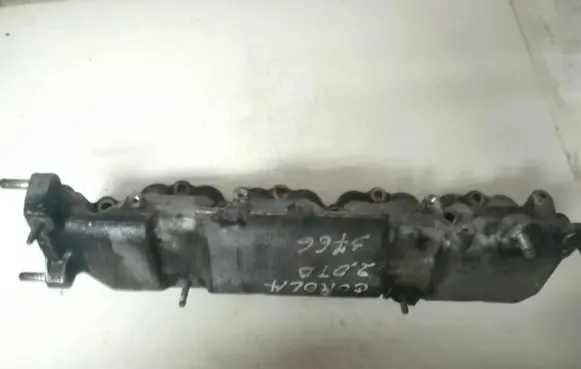 Toyota Corolla E120 E130 Intake manifold