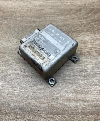 Audi A6 S6 C4 4A Airbag control unit/module 8A0959655A 0285001086