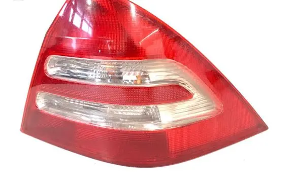 Mercedes-Benz C AMG W203 Rear/tail lights