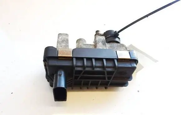 BMW 3 E90 E91 Turbine electric control actuator 6NW0099228