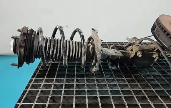 Hyundai Elantra VII Front shock absorber/damper 54650AA220 IMPRK1567038