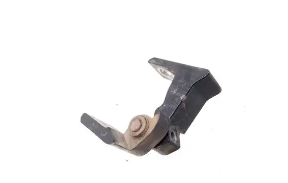 Audi A3 S3 8V Front door lower hinge 8X0831404E