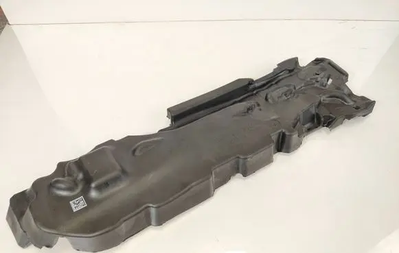 BMW X6 G06 Heat shield in engine bay 8490360