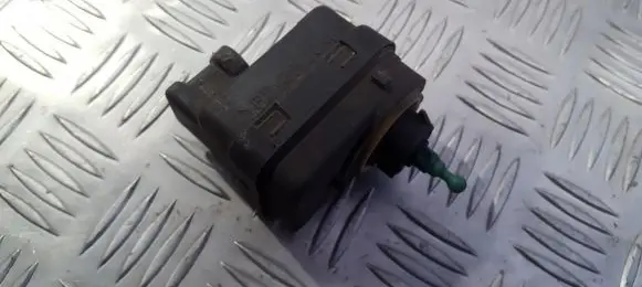 Renault Scenic I Headlight level adjustment motor 