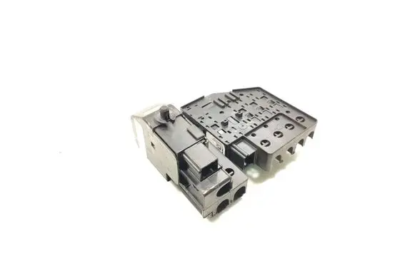 Ford Mondeo MK V Fuse module EU5T14A094DB 215042800536