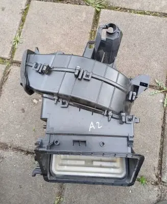 Toyota Avensis T270 Interior heater climate box assembly housing MF4431703341