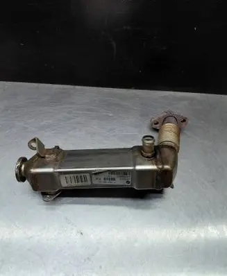 BMW 5 E60 E61 EGR valve cooler 7790065 779006506