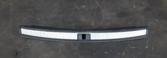 Audi A4 S4 B7 8E 8H Trunk/boot sill cover protection 8E9864483C
