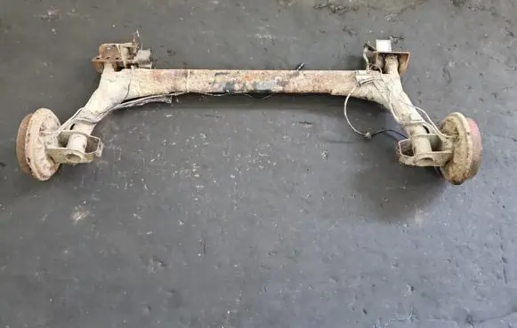 Volkswagen Golf III Rear axle beam IMPRK1378183