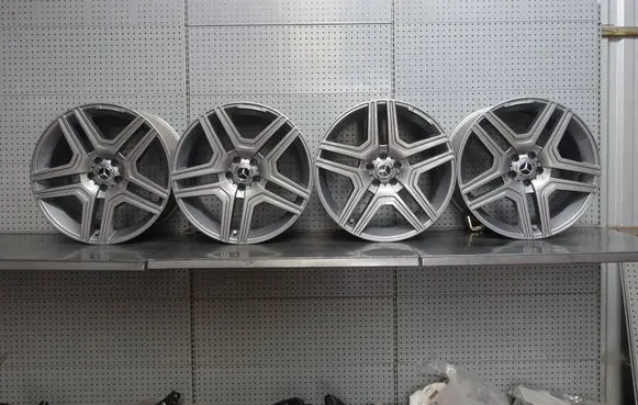 Mercedes-Benz ML AMG W166 R20 alloy rim 