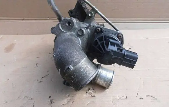 Mitsubishi Eclipse Cross Turbo 1515A357