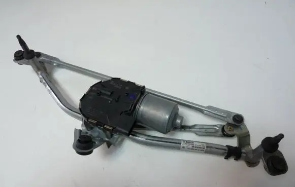 Volkswagen PASSAT B8 Front wiper linkage and motor 3G1955023C