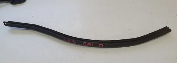 Mazda CX-3 Rubber seal rear door window/glass 
