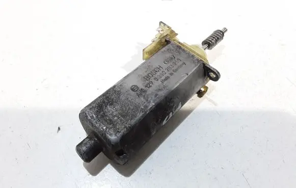 Mercedes-Benz S W221 Seat adjustment motor 0390203255
