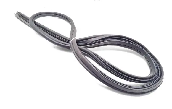 Dodge Journey Trunk rubber seal (body) 