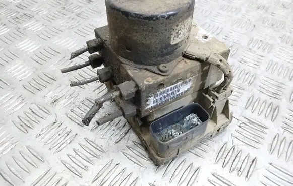 Chrysler Voyager ABS Pump P04721427AE