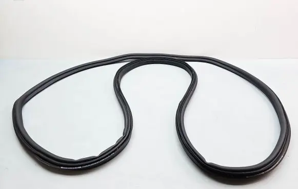 BMW iX3 G08 Trunk rubber seal (body) 7397317