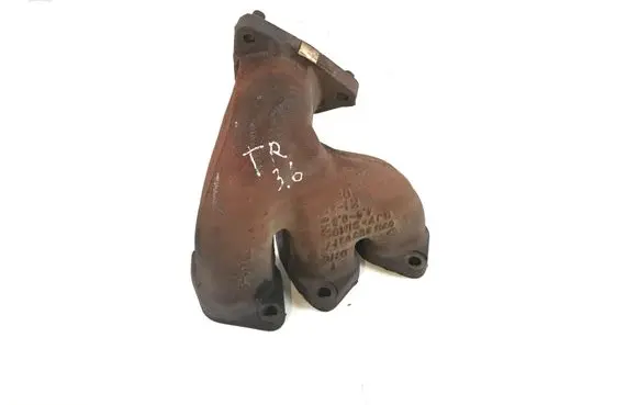 Volkswagen Touareg II Exhaust manifold 03H253031A