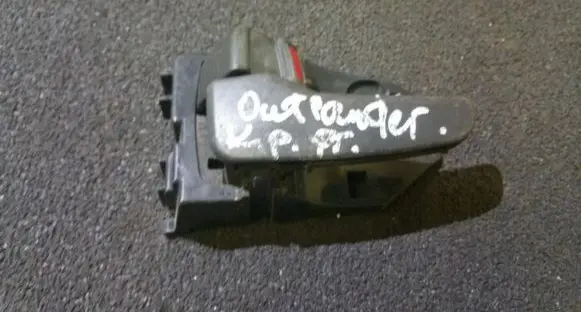 Mitsubishi Outlander Front door interior handle