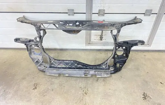 Audi A4 S4 B6 8E 8H Radiator support slam panel 8E0805594