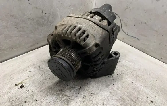 Opel Combo C Generator/alternator 2542851C