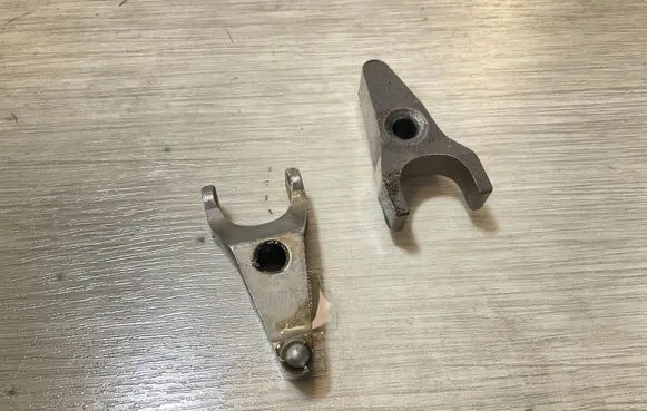 Lexus IS 220D-250-350 Fuel Injector clamp holder