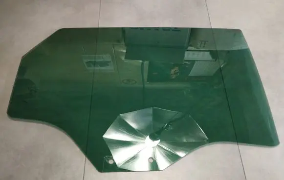 Cupra Formentor Rear door window glass 5FF845026D