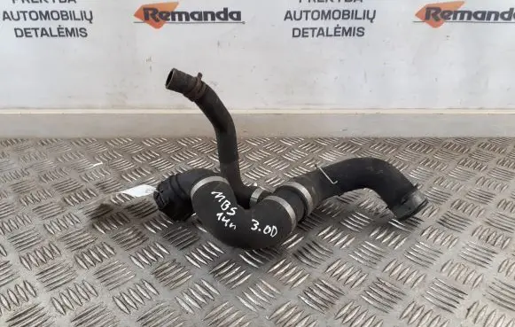 Mercedes-Benz S W222 Engine coolant pipe/hose A2225014891