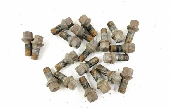 Mercedes-Benz E W211 Nuts/bolts 